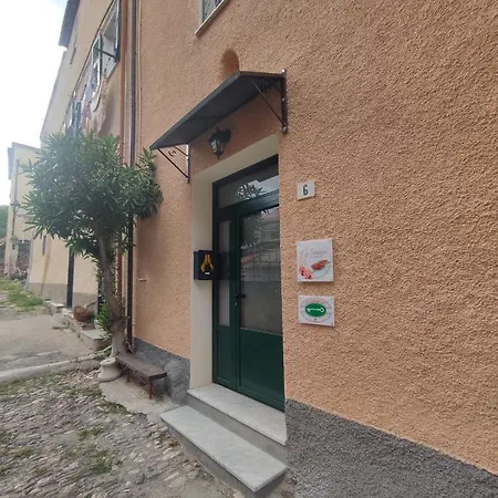 Le Terrazze Nocleg ze śniadaniem Bastia (Savona)